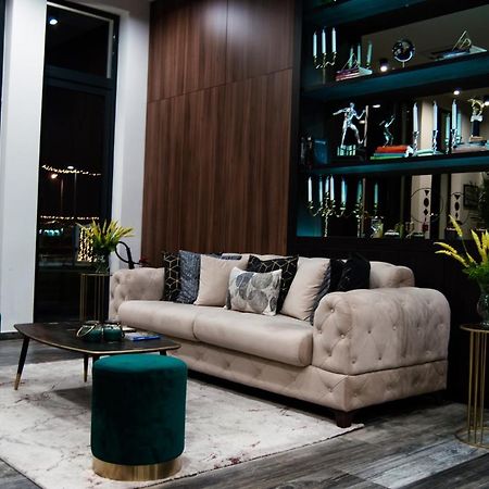 Hotel Ub Business & Wellness Ub Bagian luar foto