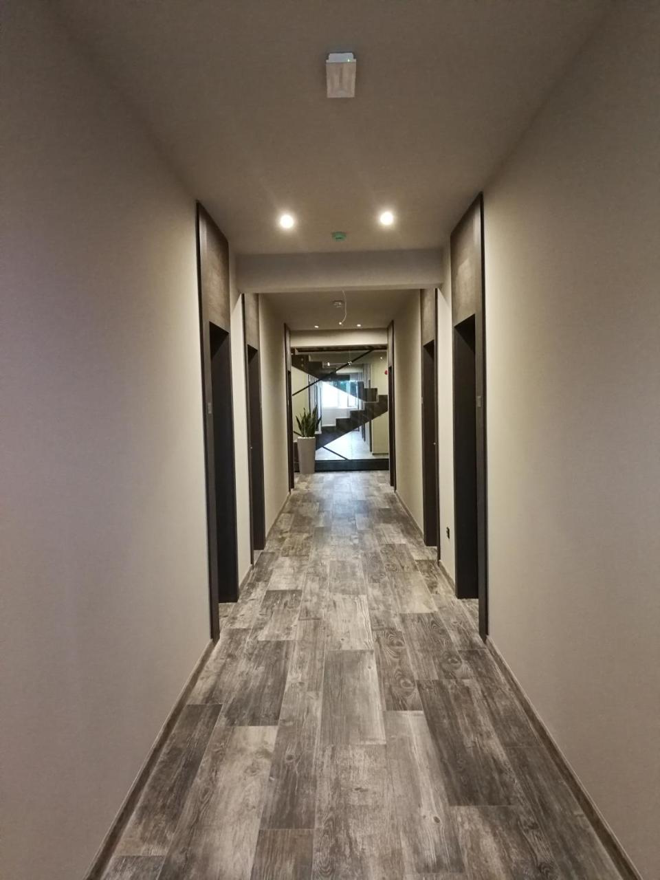 Hotel Ub Business & Wellness Ub Bagian luar foto