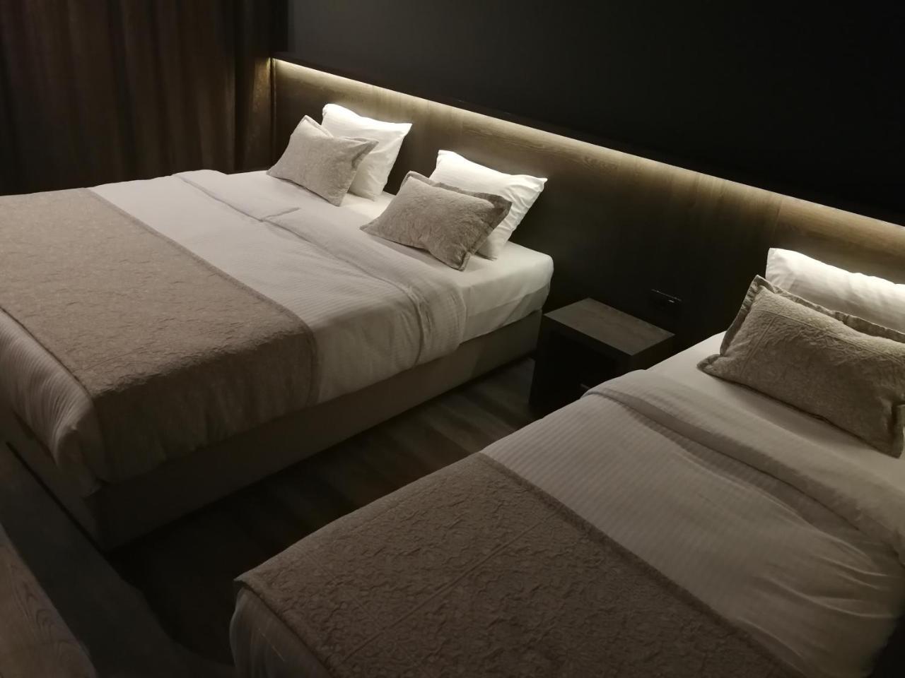 Hotel Ub Business & Wellness Ub Bagian luar foto