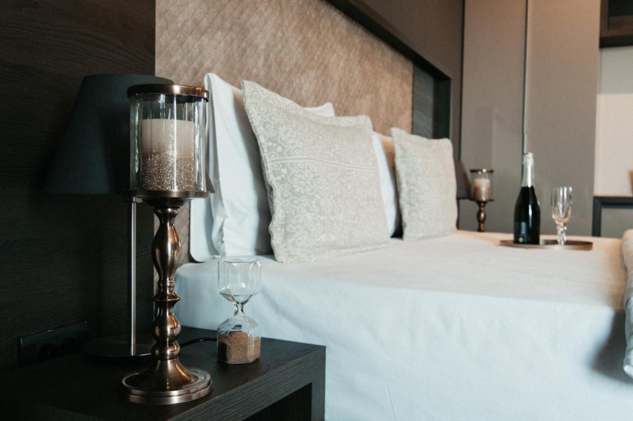 Hotel Ub Business & Wellness Ub Bagian luar foto