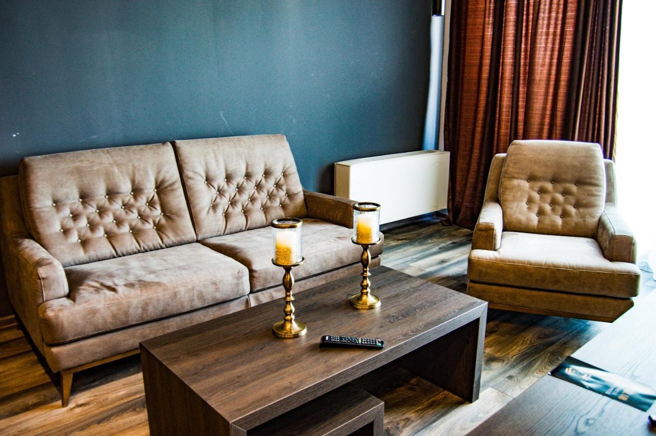 Hotel Ub Business & Wellness Ub Bagian luar foto